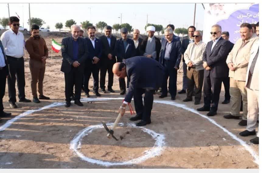 ساختمان مركزی شركت نفت و گاز اروندان در خرمشهر كلنگ‌زنی شد